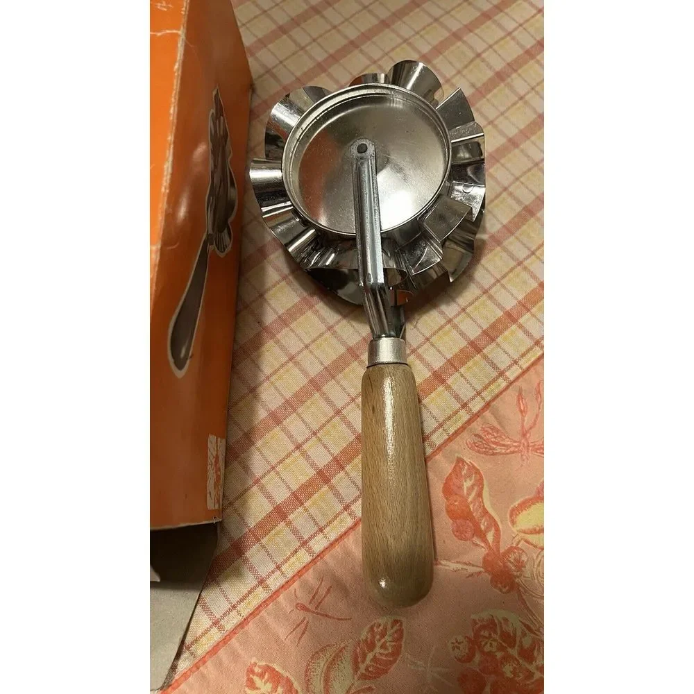 Vintage Italy Rolling Cookie Roller Cutter Metal Wooden Handle 6 Shapes Biscotti